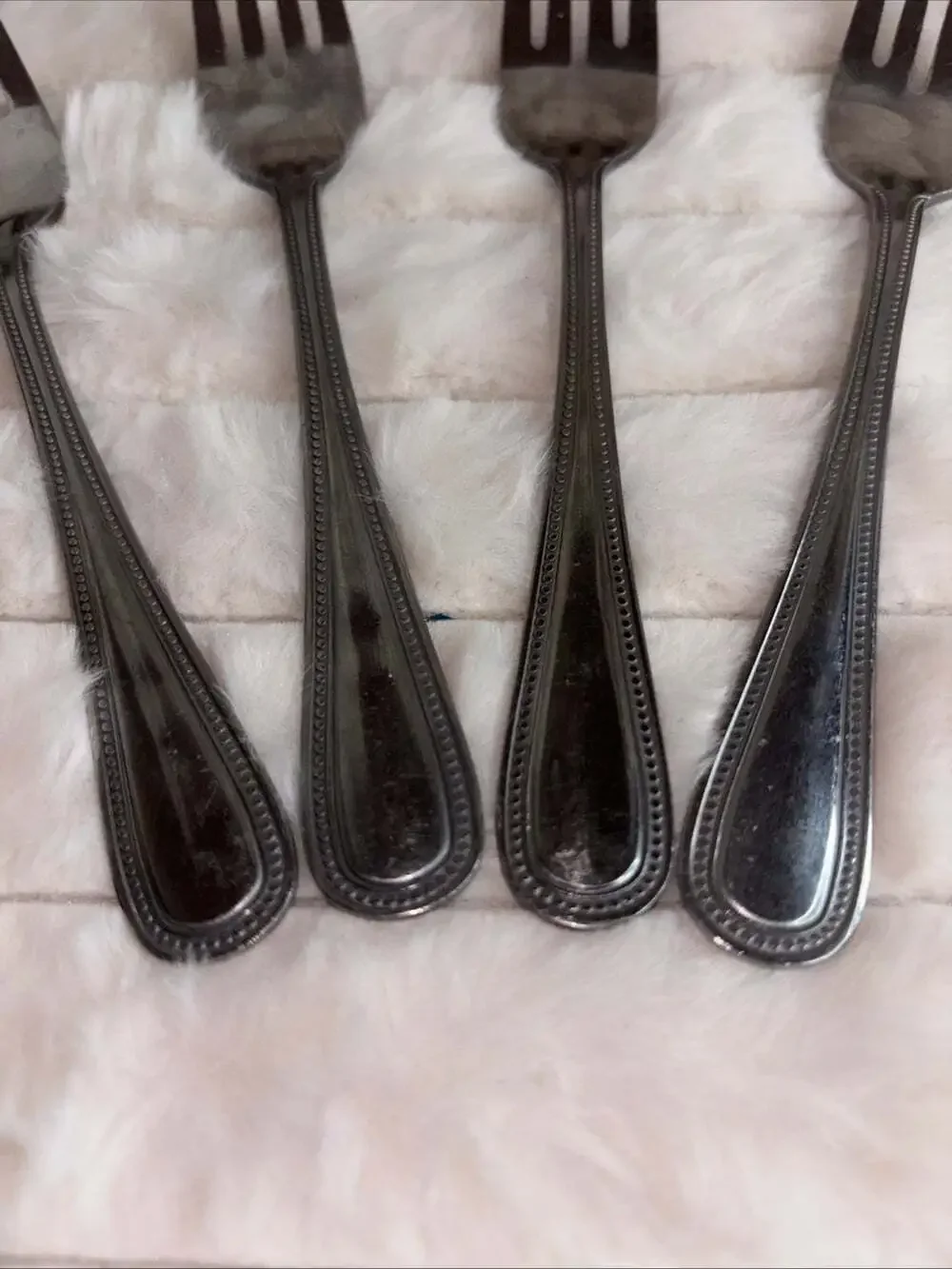 Vintage Lot of 4 DON 62 Dinner Forks Stainless Steel Beaded Flatware Silverware